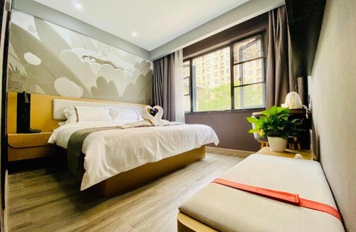 Ningbo Hotel | Thank Inn Hotel Zhejiang Ningbo Haishu Yinzhou Avenue Metro Station