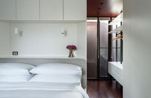 Alexandria House | The Art House, Alexandria Isyd
