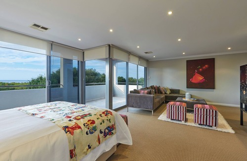 Marybrook House | The Bay Residence Luxury Beachfront Home