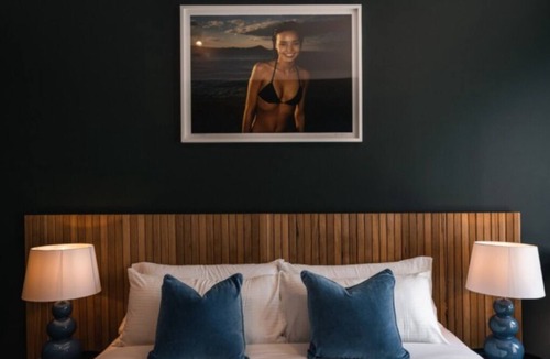 Bondi Beach Hotel | The BLUE King Suite