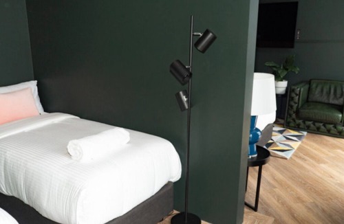 Bondi Beach Hotel | The BLUE Penthouse XL