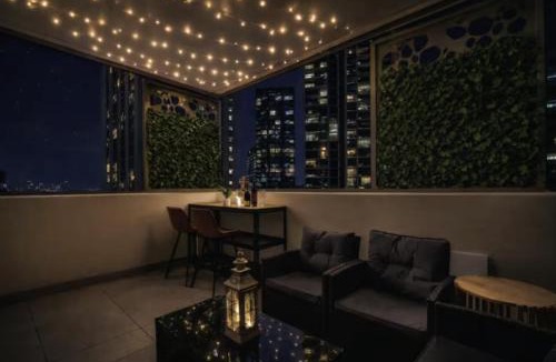 Lidcombe Apartment | The Bowery Record Club 3BR 2Parking and Near Accor