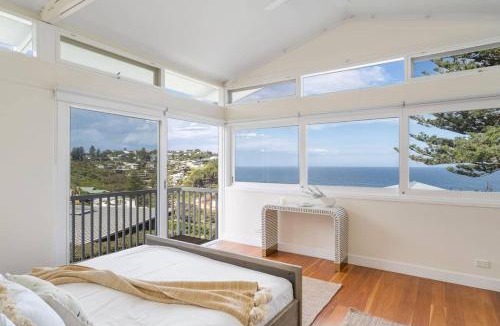 Newport House | The Bungan - Beachfront w Access to Bungan Beach