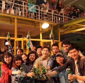 Xiao Ximen Hostel | The Cloudland International Youth Hostel, Close to the city center,10 min walks to the subway, Close to the night market, old street, green lake, English-speaking service, free Activity convenient payment and visa cards are accepted