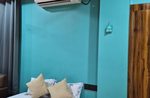 Khanapara Apartment | The cozy roost,quiet place