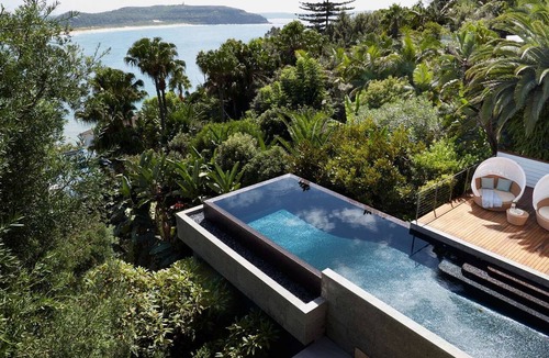 Palm Beach House | The Curve by Contemporary Hotels