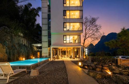 Yangshuo Bed & Breakfast | The Dragons Rest Sanctuary-Yulong River Branch - Infinity Pool & Cafe - English Speaking Service - Free MTB Rental & Tailor-Made Tour Service
