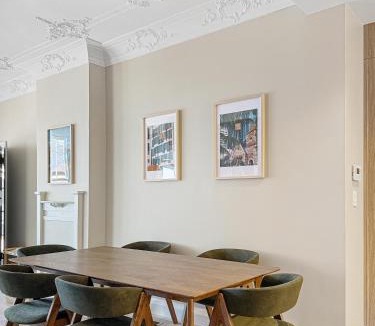 North Sydney House | The Edward Grand Haven 100m3 Three bedroom