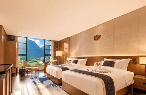 Yangshuo Hotel | The Floral Dreamscape Boutique Hotel