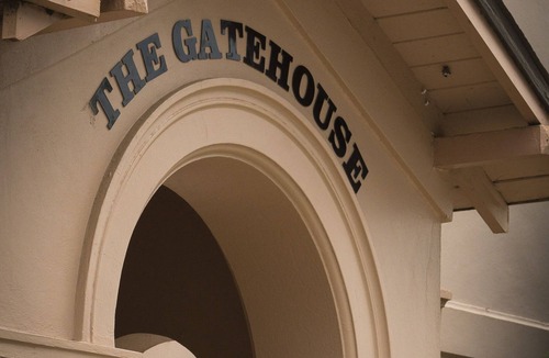 Beechworth House | The Gatehouse@ Beechworth