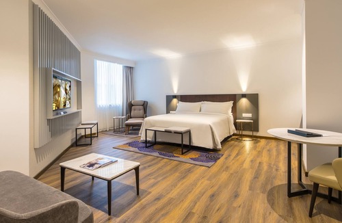Sydney Central Business District Hotel | The Grace Hotel