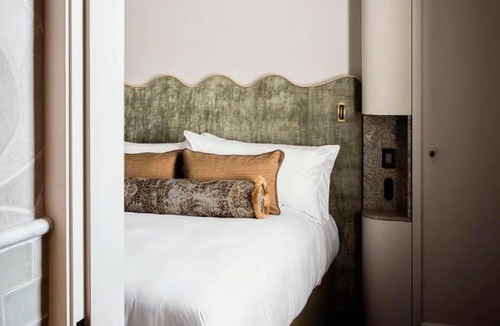 Paddington Hotel | The Grand National Hotel by Saint Peter