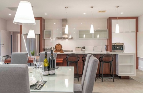 Jutland House | The Hideaway by Gatt Wines