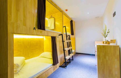 Zhonglou Shangquan Hostel | The Inner Home