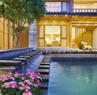 Dayan Old Town Hotel | The Jade Pond Heritage Guesthouse - Wuyi Street Branch - Complimentary Airport Pick-up for 3 Nights & Tailor-Made Tours