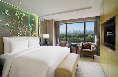 Middle Chaoyang Hotel | The Kunlun Beijing