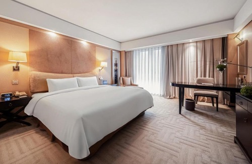 Haidian Hotel | The Lakeview Hotel