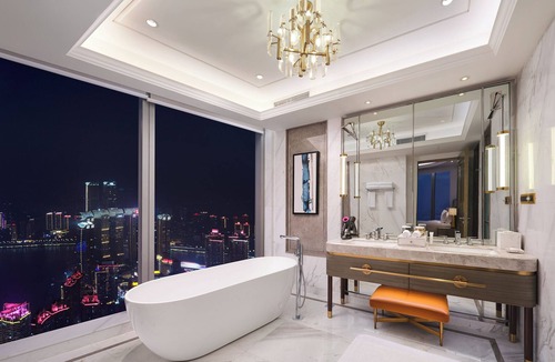 Yuzhong Hotel | The Lixury Hotel -The Unbound Collection by Hyatt