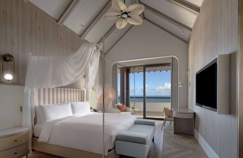 Lingshui Resort | The Mermoon Resort Hainan Tufu Bay, Tapestry By Hilton