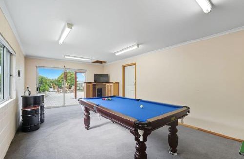 Midway Point House | The Midway Manor