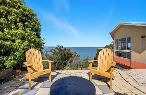Midway Point House | The Midway Manor