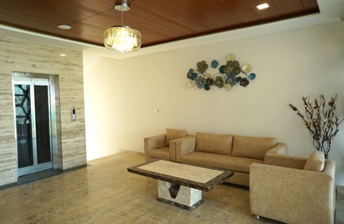 Mathura Hotel | The Mystic Palms