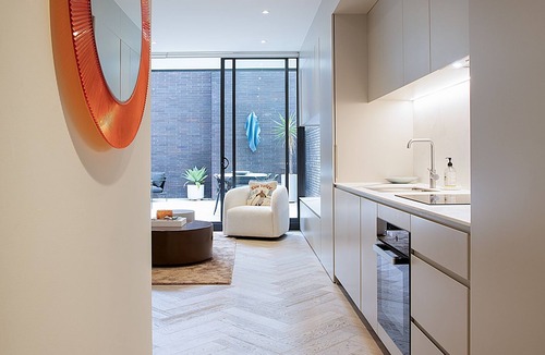 Kings Cross Apartment | The Noir, Potts Point I90