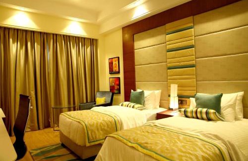 Sanjay Place Hotel | The P L Palace Agra
