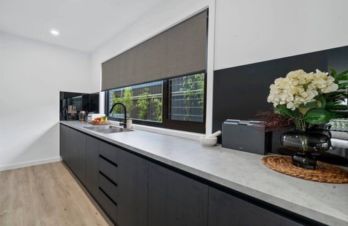 Yarrawonga House | The Palms Guest House .- Winter Special