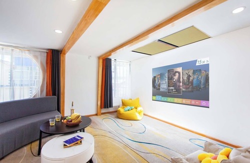 Shangri-La Bed & Breakfast | The Peak Living