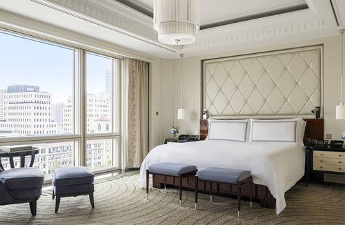 Downtown Shanghai Hotel | The Peninsula Shanghai