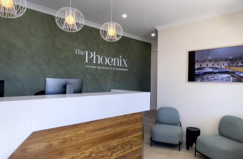 Moree Hotel | The Phoenix Artesian Spa Resort and Accommodation