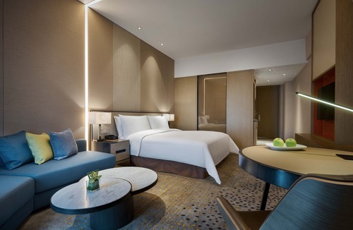 Qingpu Hotel | The Qube Hotel Shanghai Hongqiao