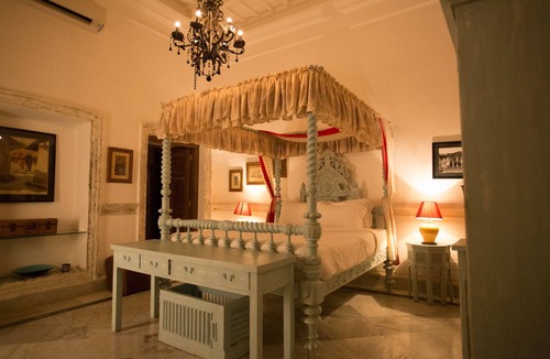 Raypur Hotel | The Rajbari Bawali