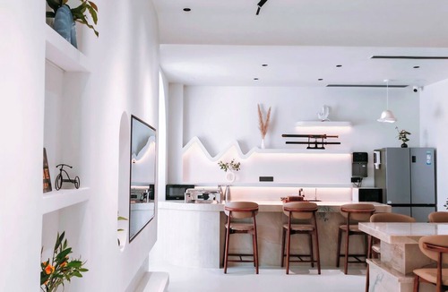 Xiapu County Bed & Breakfast | The Resort Inn
