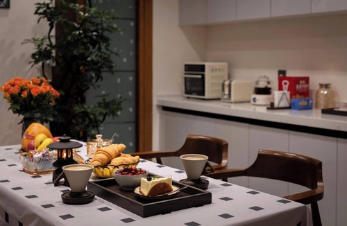 Dayan Old Town Hotel | The Ripplewood Sanctum