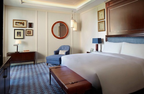 Long Hua Hotel | The Ritz-Carlton, Haikou
