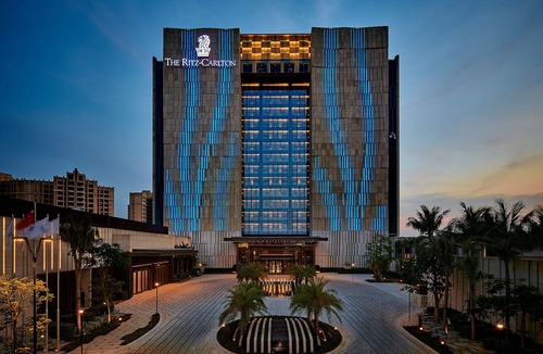 Long Hua Hotel | The Ritz-Carlton, Haikou