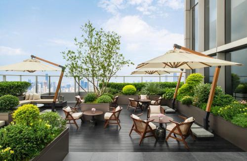 Jiang Han Hotel | The Ritz-Carlton, Wuhan
