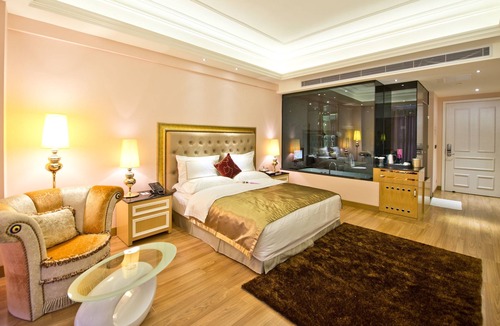 Zhuhai Hotel | The Royal Pinnacle Hotel