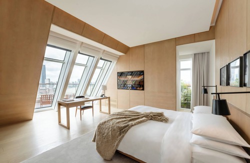 Downtown Shanghai Hotel | The Shanghai EDITION