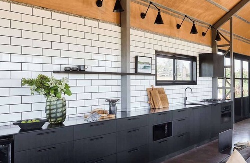 Gerroa House | 'The Shed' - Gerroa