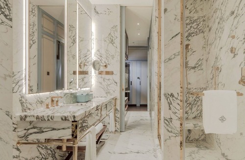 Xihu Hotel | The Silk Lakehouse, Shangri-La Hangzhou