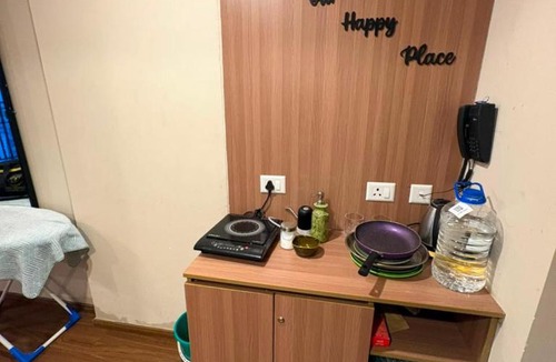 Greater Noida Bed & Breakfast | The Sky Cabin