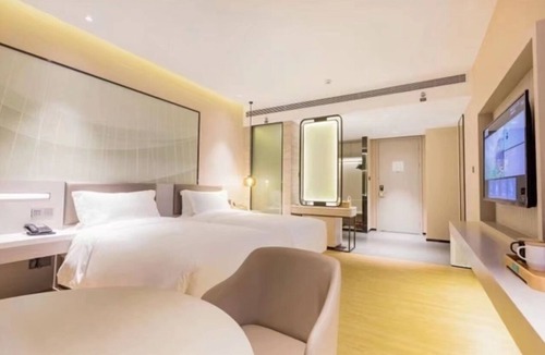Shajing Hotel | The Skytel Hotel Exhibition Centre
