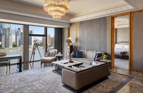 Downtown Shanghai Hotel | The St. Regis on the Bund, Shanghai