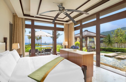 Jiyang Resort | The St. Regis Sanya Yalong Bay Resort