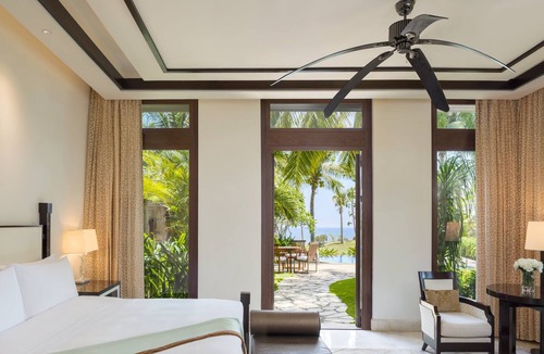 Jiyang Resort | The St. Regis Sanya Yalong Bay Resort