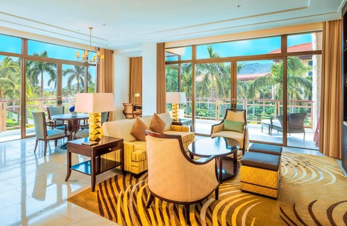Jiyang Resort | The St. Regis Sanya Yalong Bay Resort