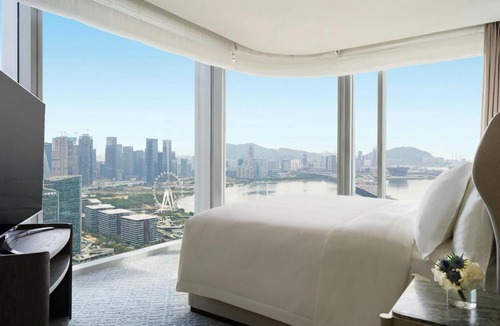 Bao'an Hotel | The St. Regis Shenzhen Bao'an